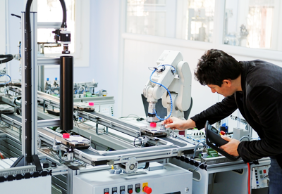 The Factory of the Future – A New Leap in CPG Manufacturing 