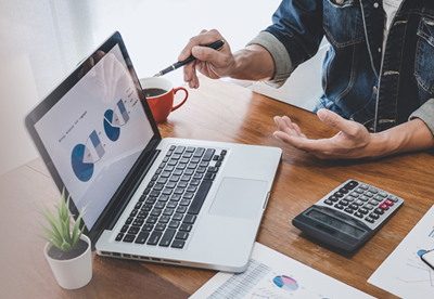 Data Platform Modernization with Google Cloud Platform (GCP)