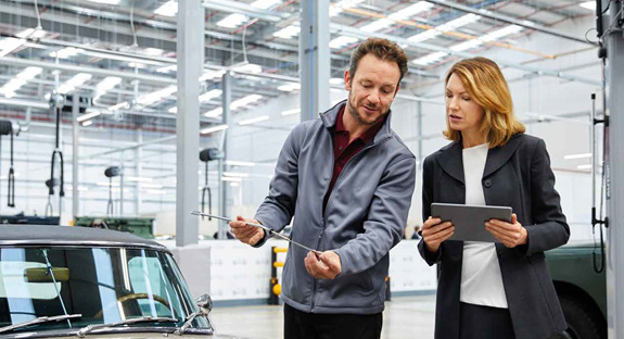 Global automotive marque drives digital service experience to improve lead-to-conversion ratio